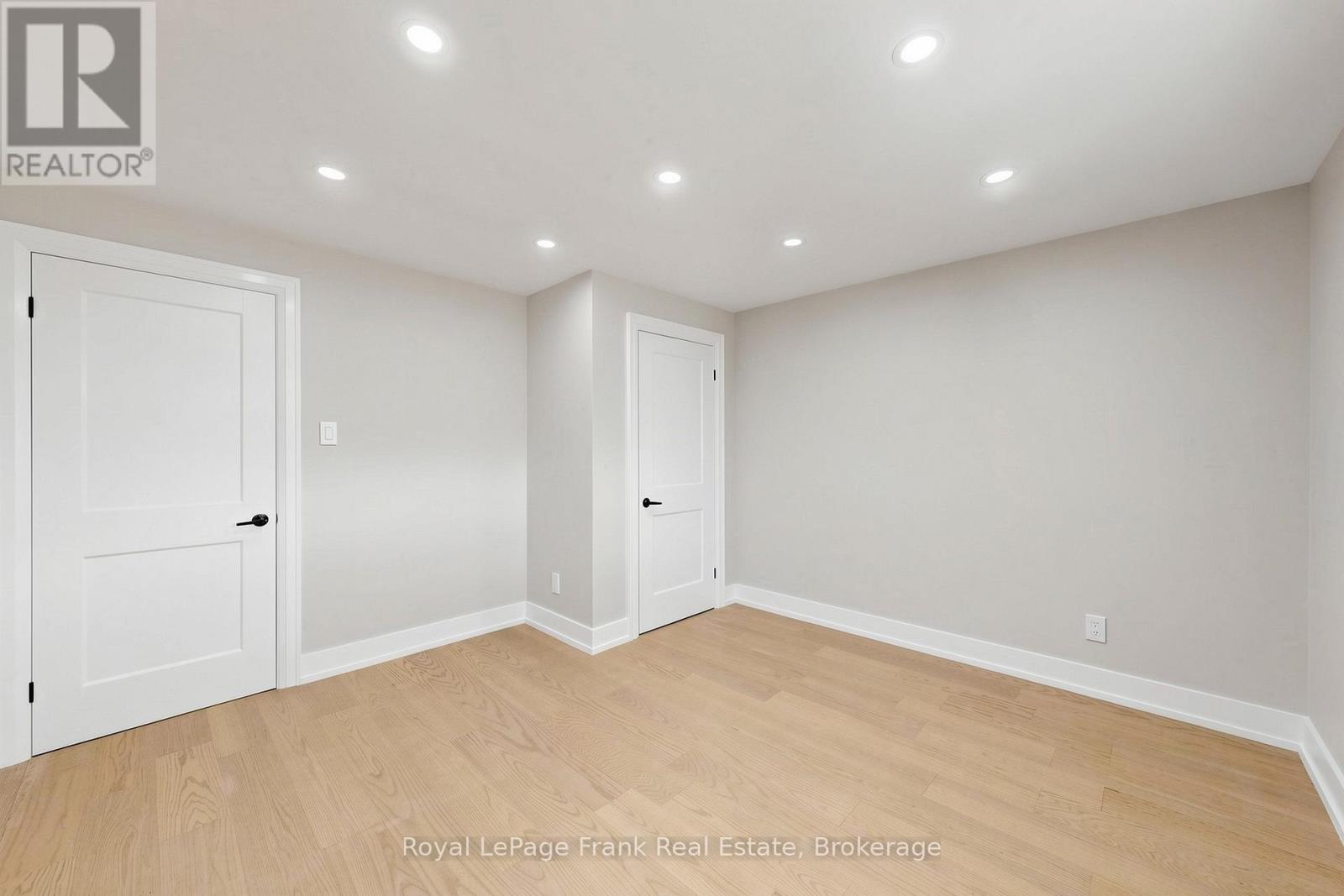 344 Rossland Road E, Oshawa, Ontario  L1G 2X1 - Photo 23 - E13154454