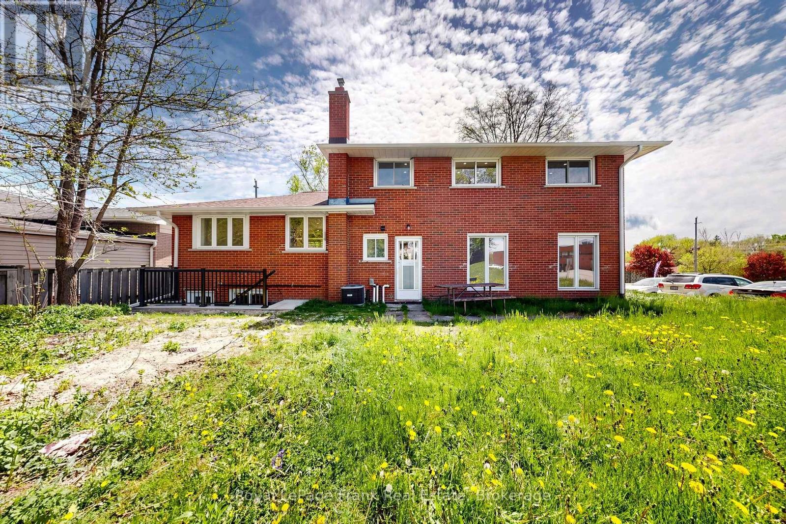 344 Rossland Road E, Oshawa, Ontario  L1G 2X1 - Photo 48 - E13154454