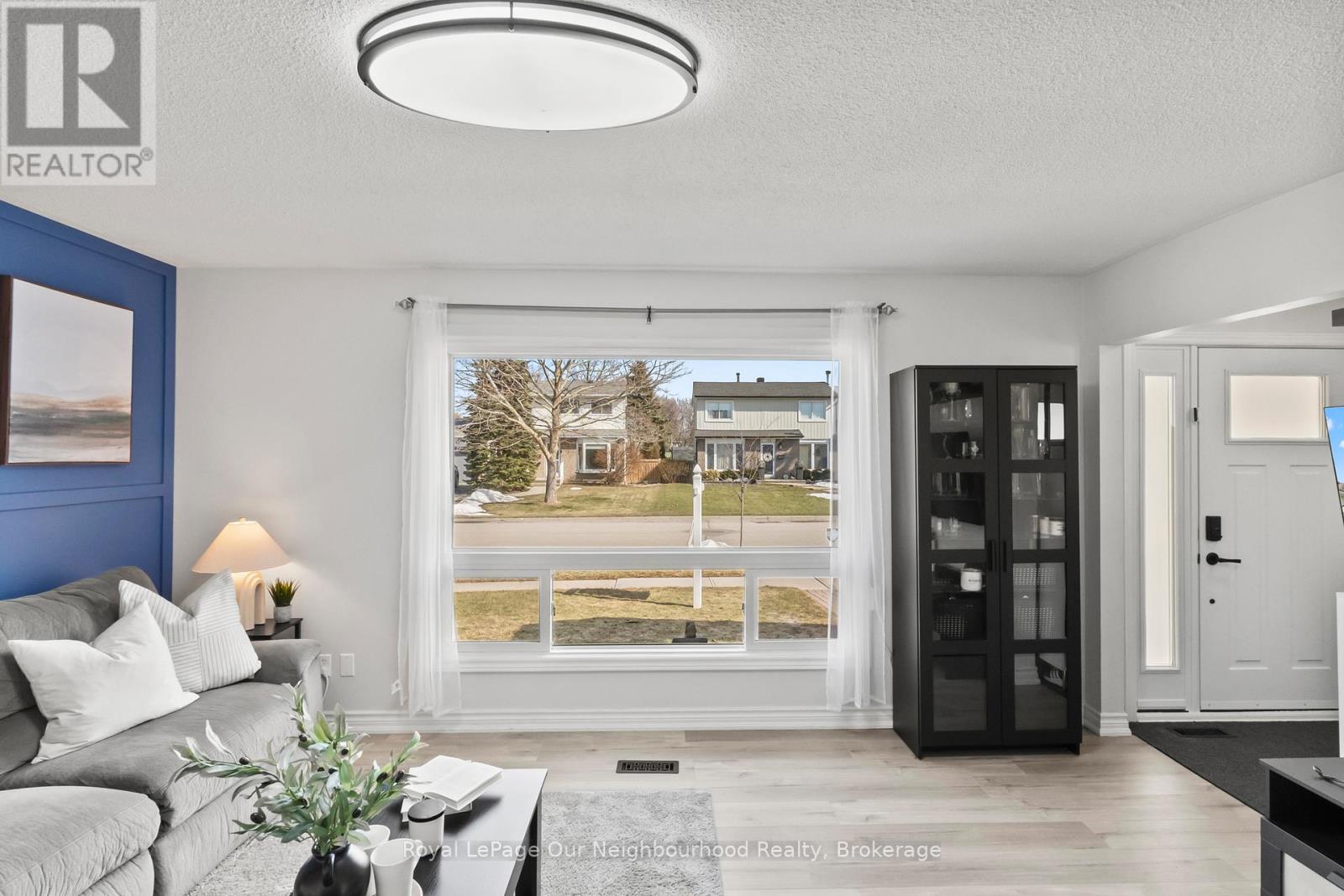 81 Swanston Crescent, Ajax, Ontario  L1S 3J5 - Photo 10 - E13154536