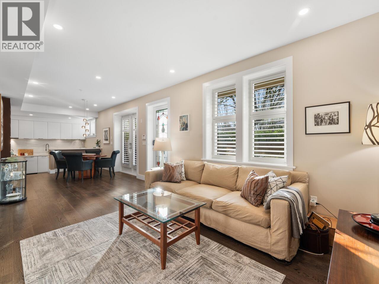 2898 Yukon Street, Vancouver, British Columbia  V5Y 3R2 - Photo 4 - R3126198