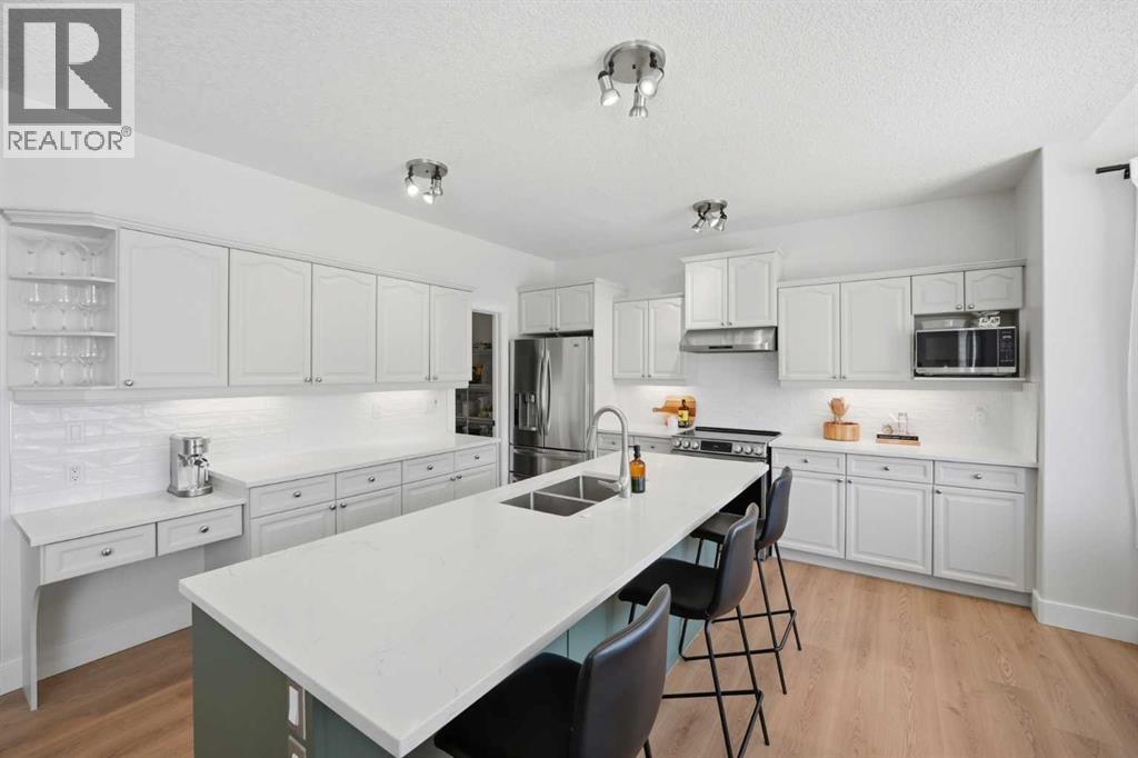 373 Sagewood Drive SW, Airdrie, Alberta  T3G 0L1 - Photo 4 - A2308857