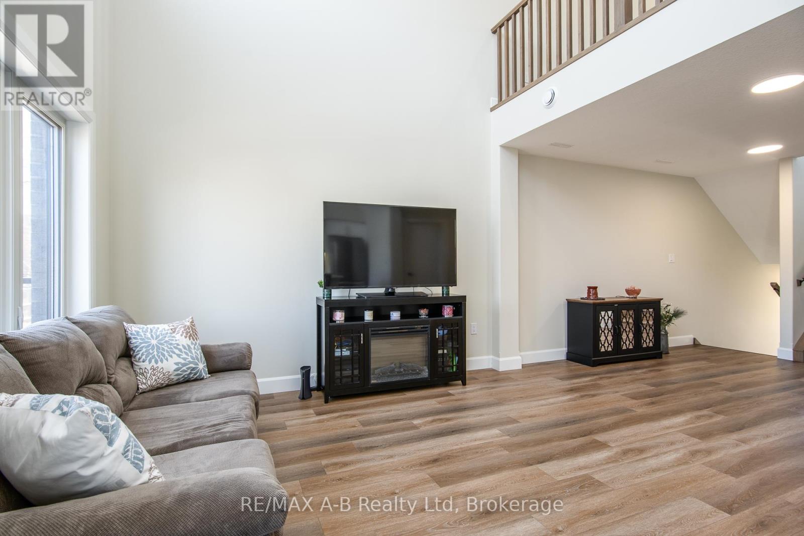 Unit #5 - 3202 Vivian Line 37 Lane, Stratford, Ontario N5A 0K6 - Photo 10 - X13154484