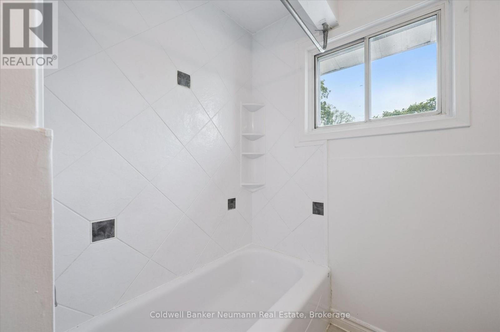 40 Fairview Boulevard, Guelph, Ontario  N1G 1H4 - Photo 17 - X13154576