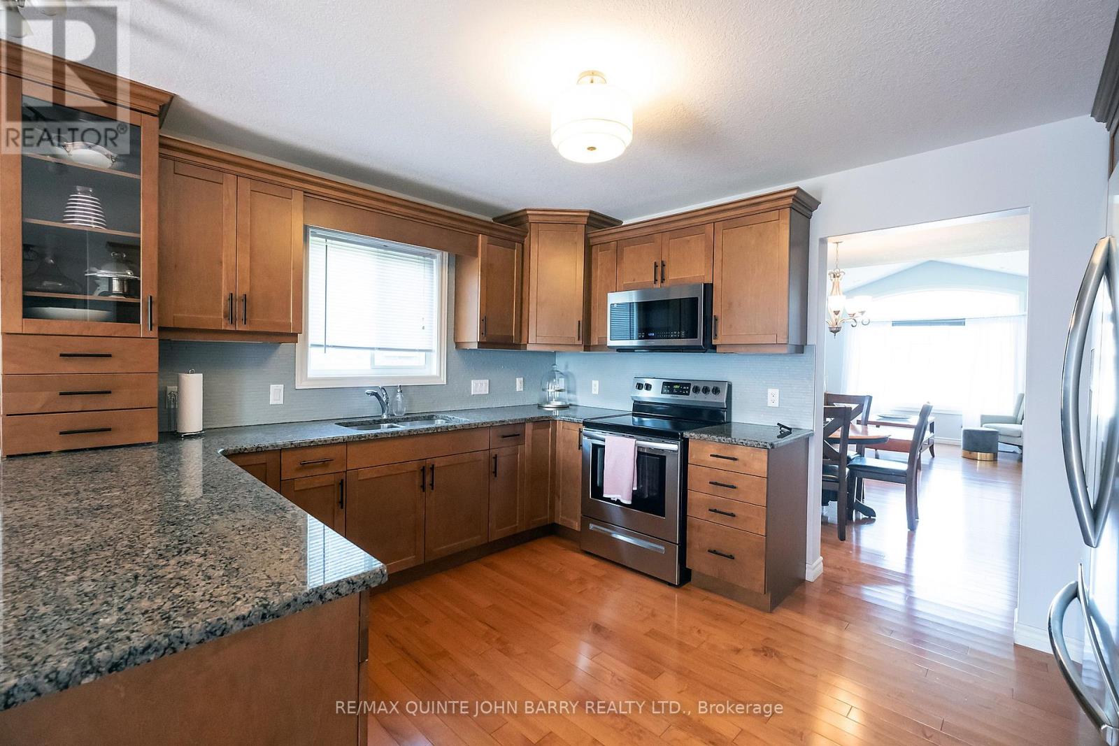 3 Spencer Court, Quinte West, Ontario  K8V 6X7 - Photo 11 - X13154596