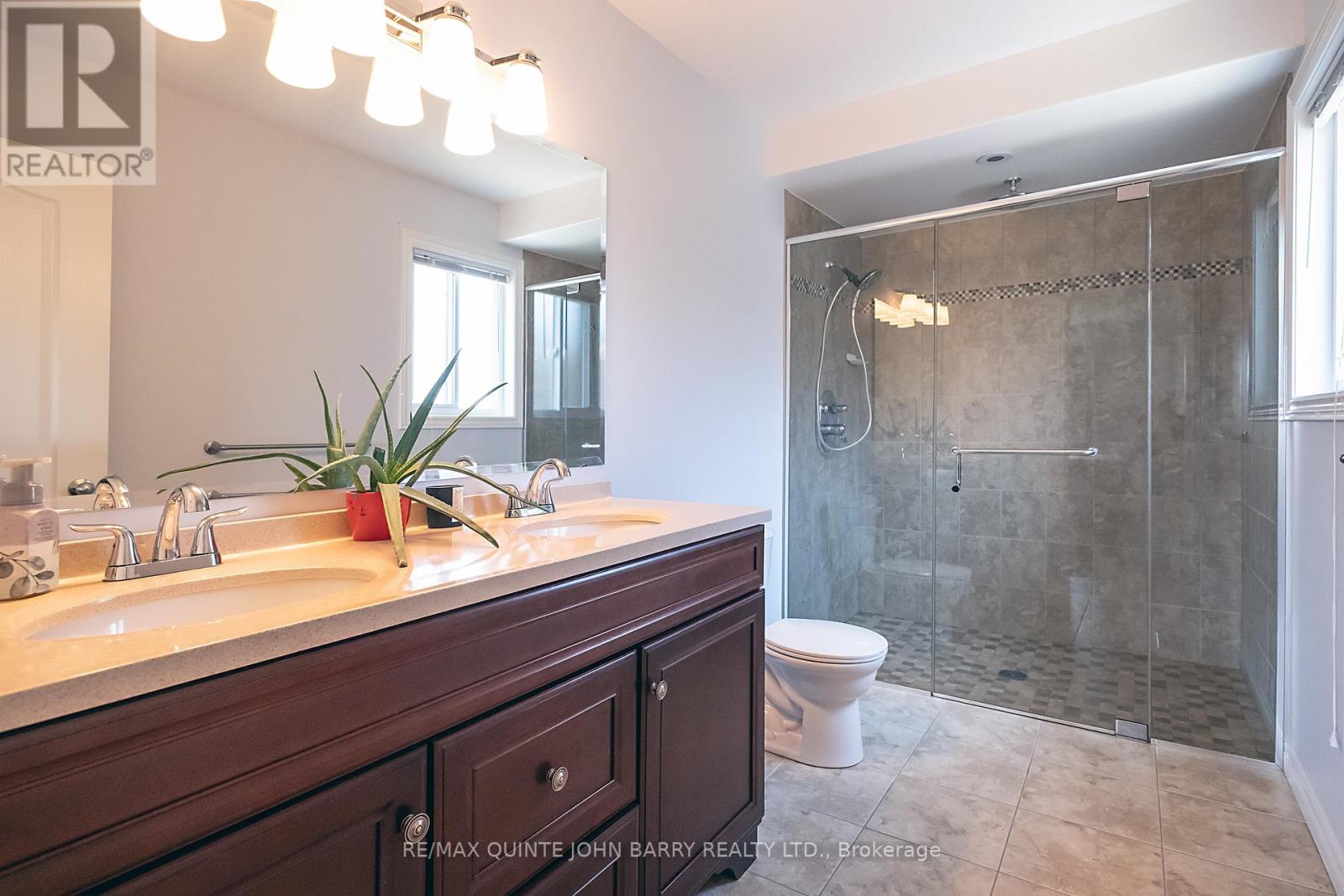 3 Spencer Court, Quinte West, Ontario  K8V 6X7 - Photo 21 - X13154596