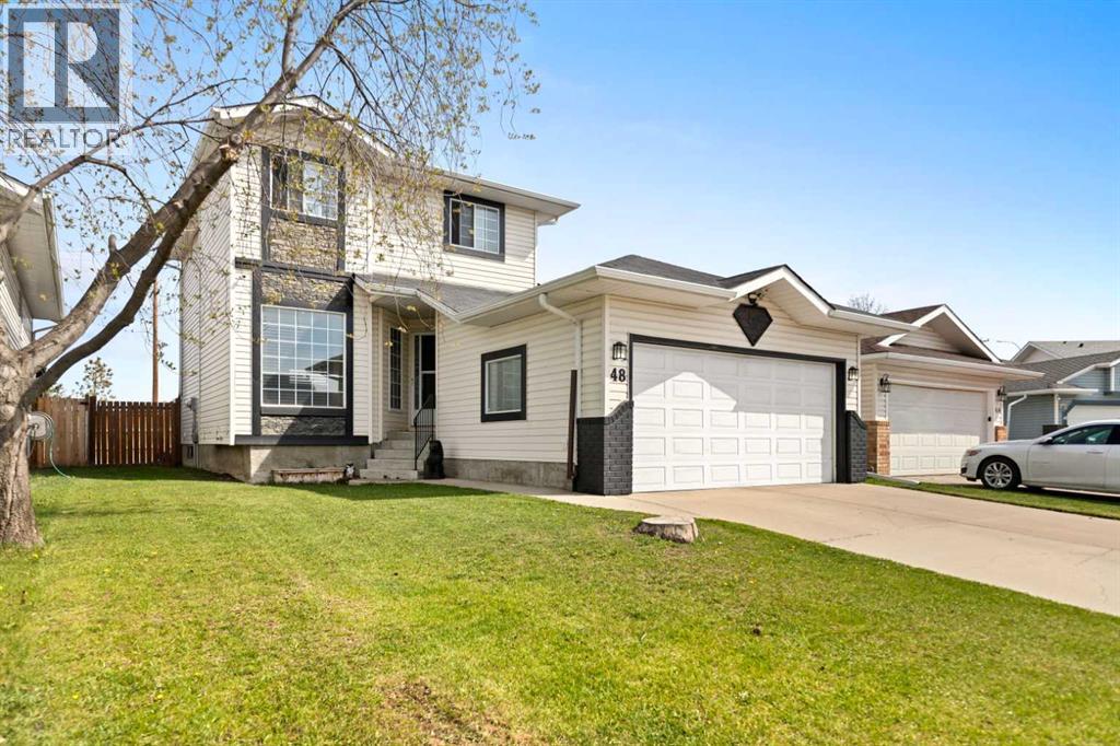 48 Sunridge Crescent NW, Airdrie, Alberta  T4B 2G5 - Photo 2 - A2310814