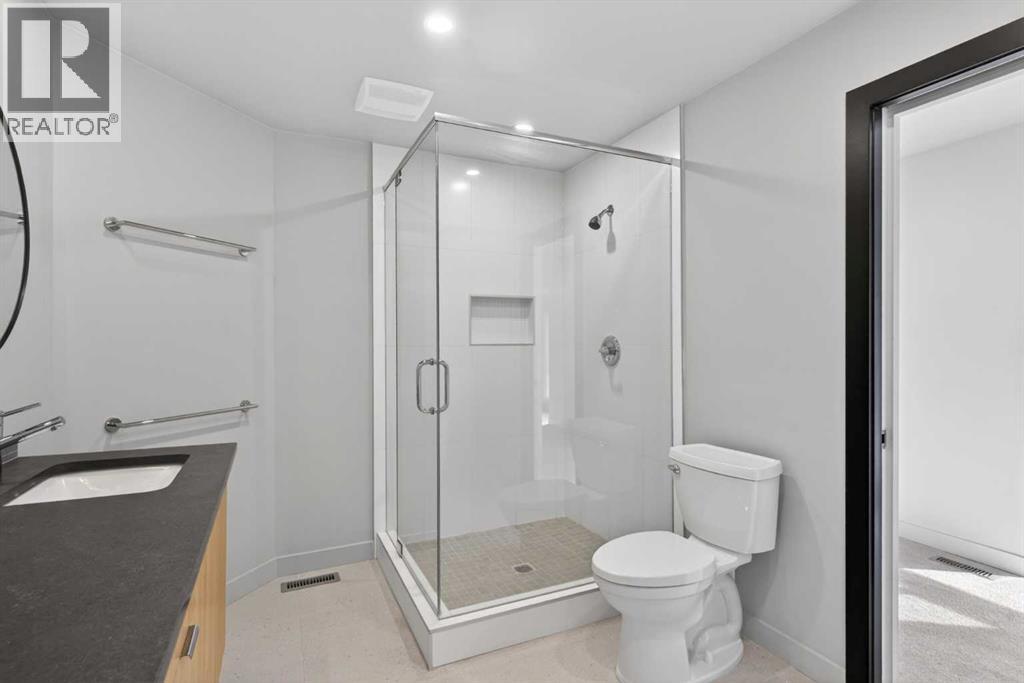 416 Thornhill Place NW, Calgary, Alberta  T2K 2S5 - Photo 39 - A2311932