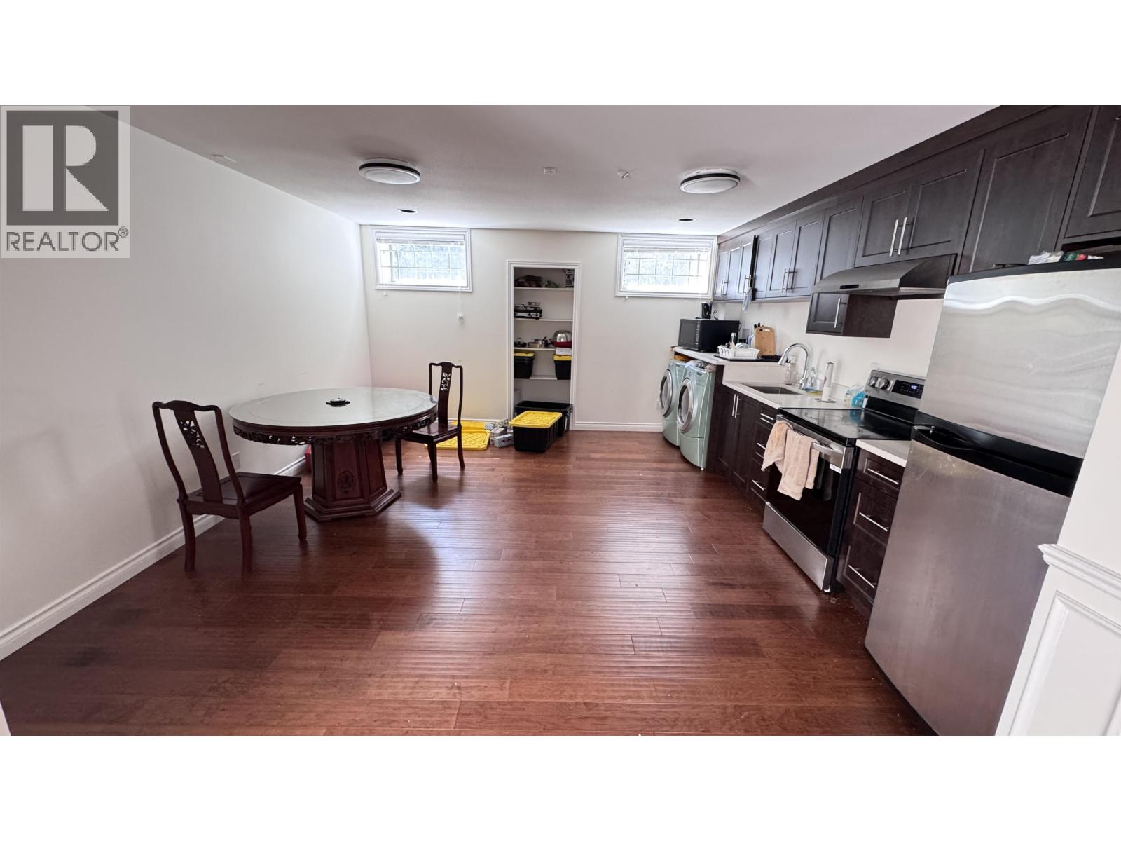 7188 Beechwood Street, Vancouver, British Columbia  V3N 2M8 - Photo 3 - R3126201