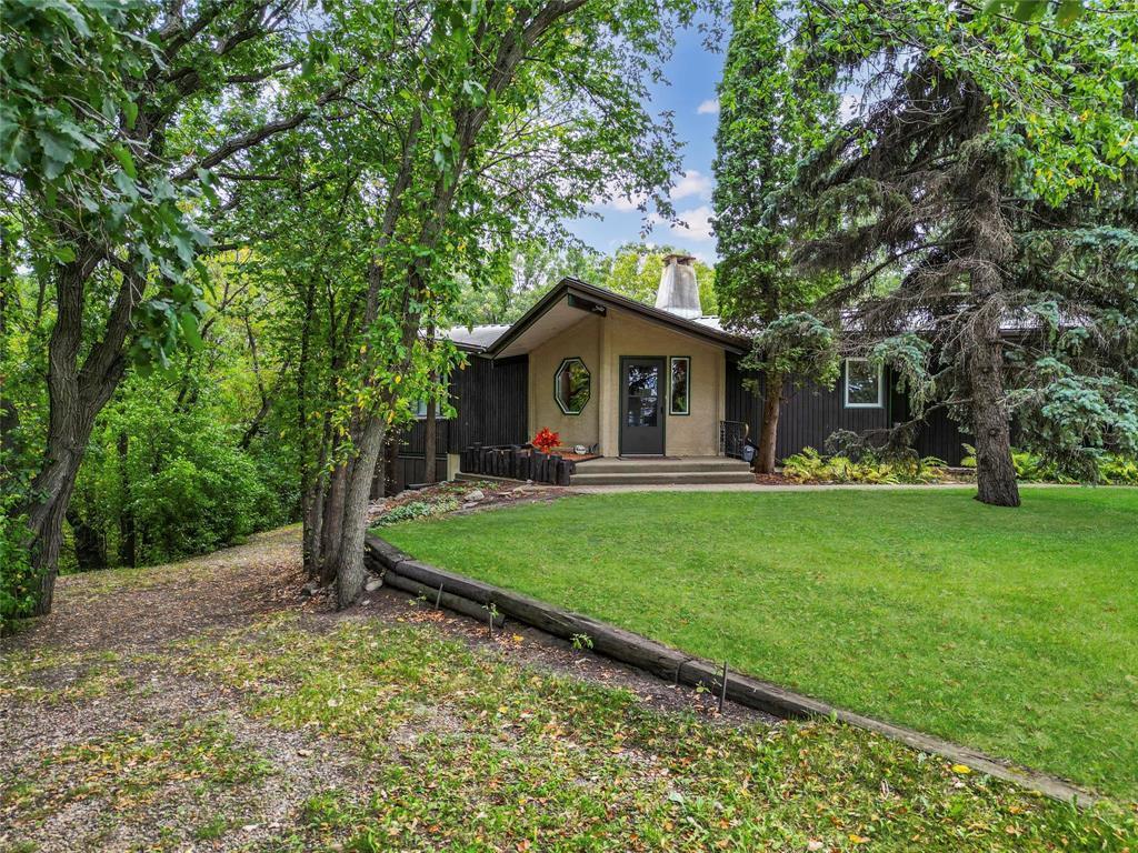 1350 18th Street N, Brandon, Manitoba