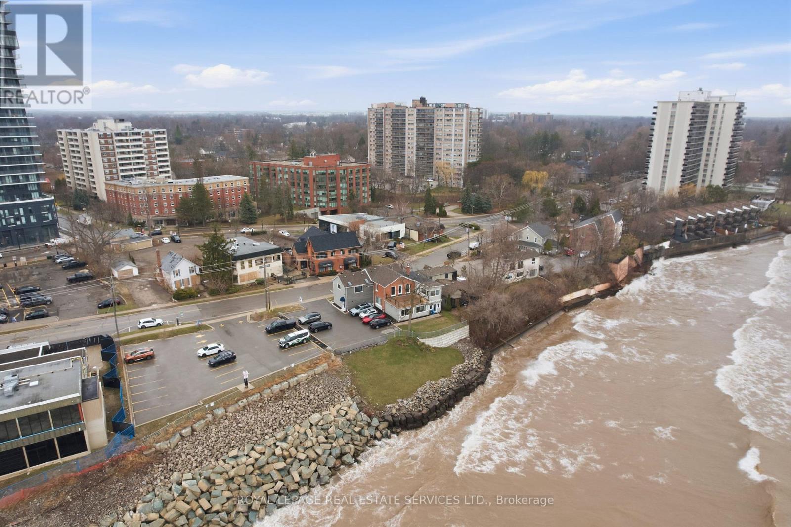 4 - 2100 Old Lakeshore Road, Burlington, Ontario  L7R 1E3 - Photo 22 - W12963232