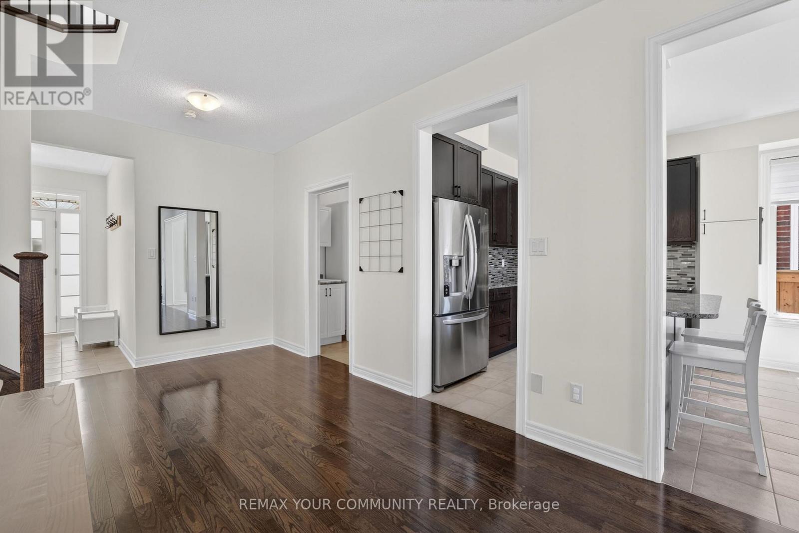 668 West Park Avenue, Bradford West Gwillimbury (Bradford), Ontario  L3Z 0N2 - Photo 10 - N13154446
