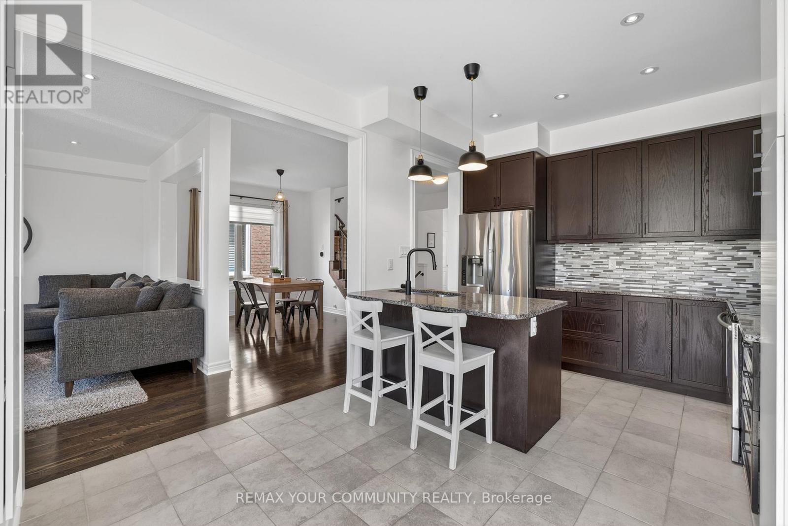 668 West Park Avenue, Bradford West Gwillimbury (Bradford), Ontario  L3Z 0N2 - Photo 15 - N13154446