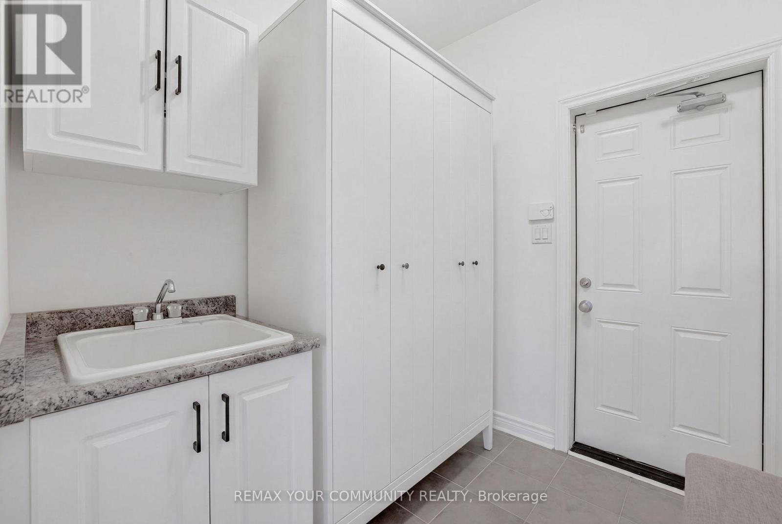 668 West Park Avenue, Bradford West Gwillimbury (Bradford), Ontario  L3Z 0N2 - Photo 20 - N13154446