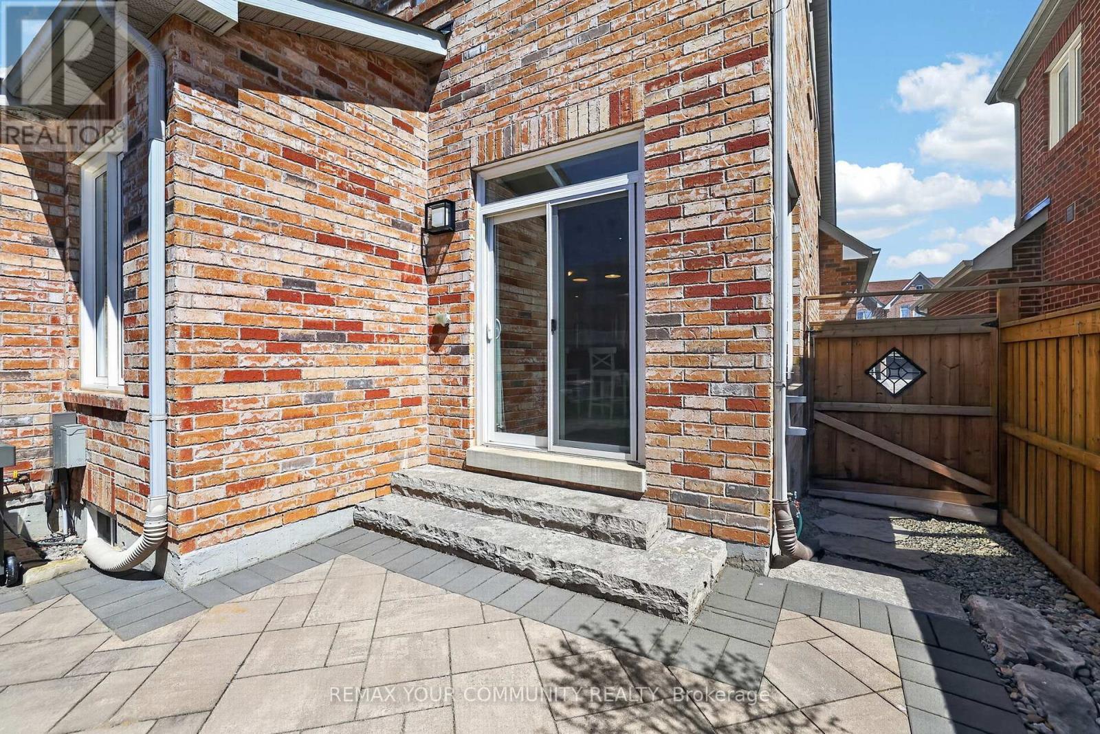 668 West Park Avenue, Bradford West Gwillimbury (Bradford), Ontario  L3Z 0N2 - Photo 39 - N13154446