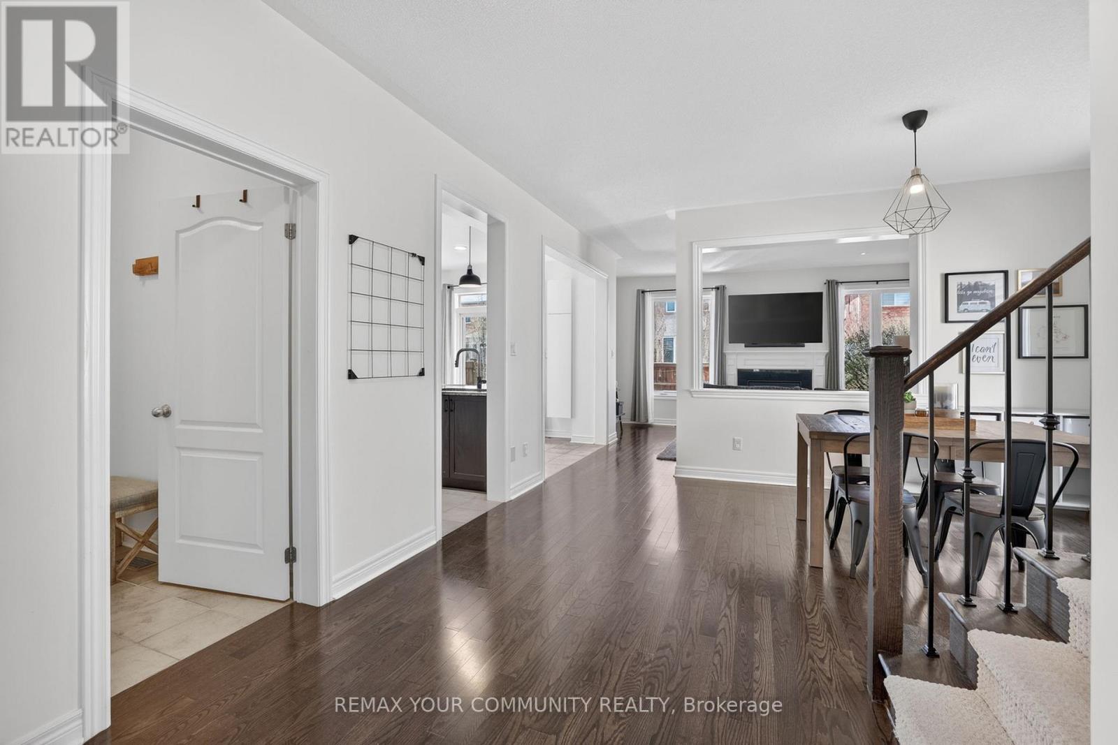 668 West Park Avenue, Bradford West Gwillimbury (Bradford), Ontario  L3Z 0N2 - Photo 5 - N13154446
