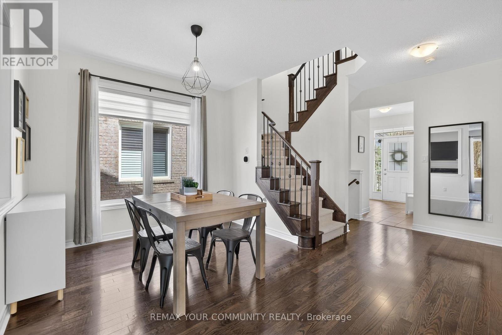 668 West Park Avenue, Bradford West Gwillimbury (Bradford), Ontario  L3Z 0N2 - Photo 8 - N13154446