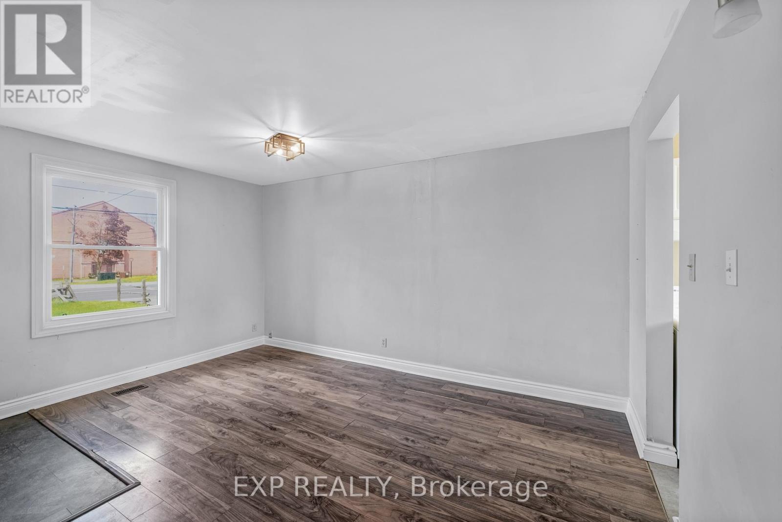 21023 Dalton Road, Georgina, Ontario  L0E 1L0 - Photo 5 - N13154496