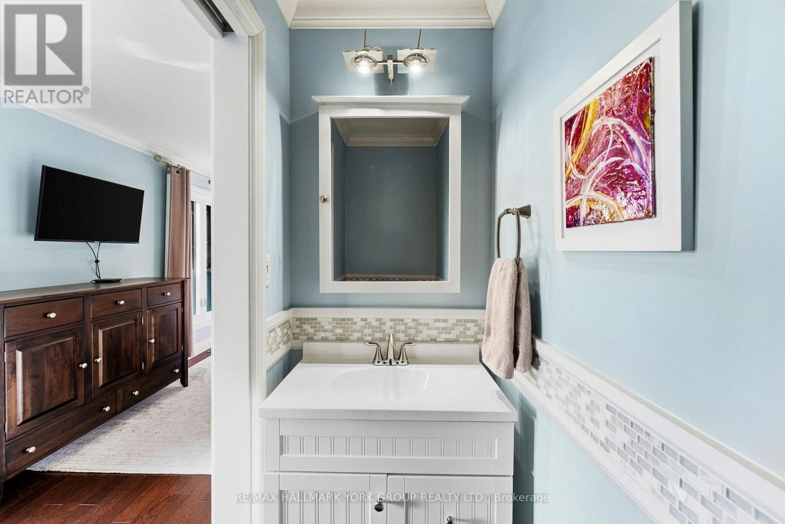281 Hedge Road, Georgina, Ontario  L0E 1R0 - Photo 19 - N13154540