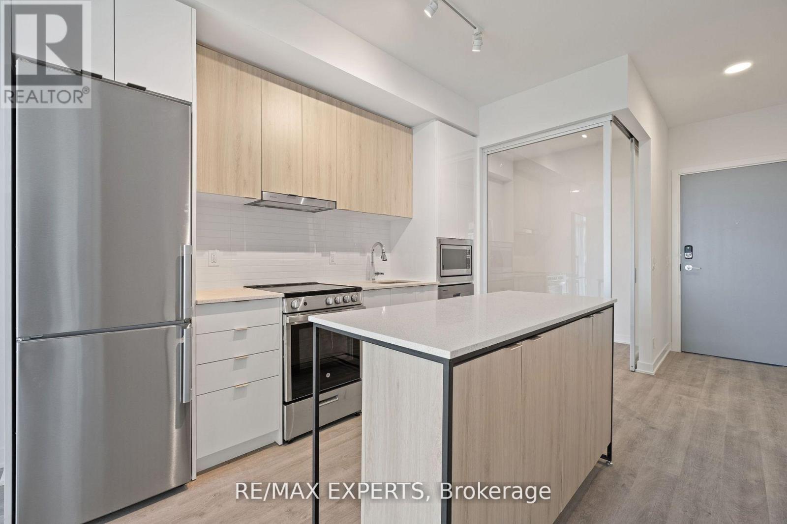B1504 - 50 UPPER MALL WAY, Vaughan, Ontario