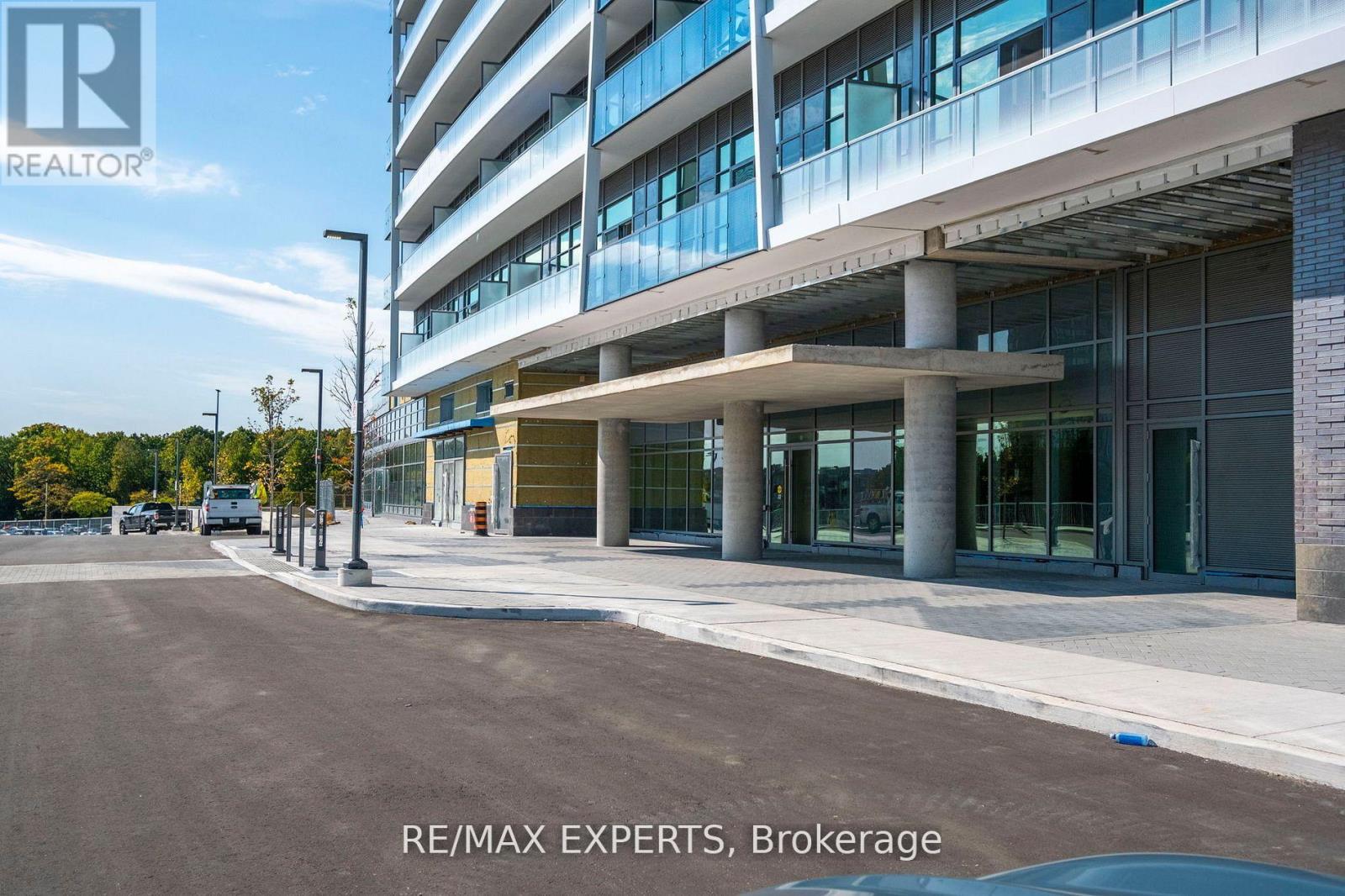 B1504 - 50 Upper Mall Way, Vaughan, Ontario  L4J 0L8 - Photo 4 - N13154558