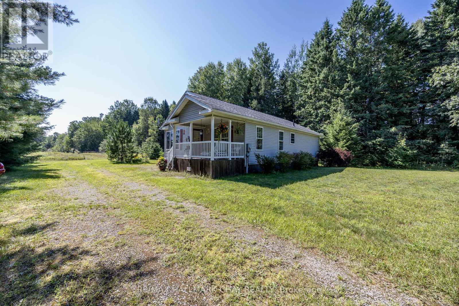 1398 Old Second Road N, Springwater, Ontario  L0L 2K0 - Photo 27 - S13154524