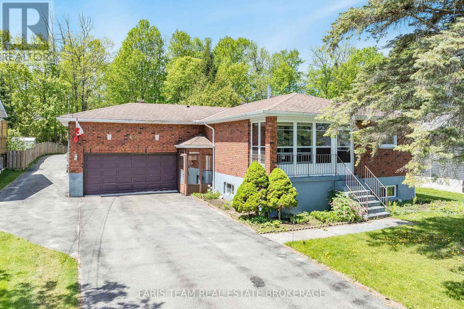 466 TRILLIUM STREET, Tay, Ontario