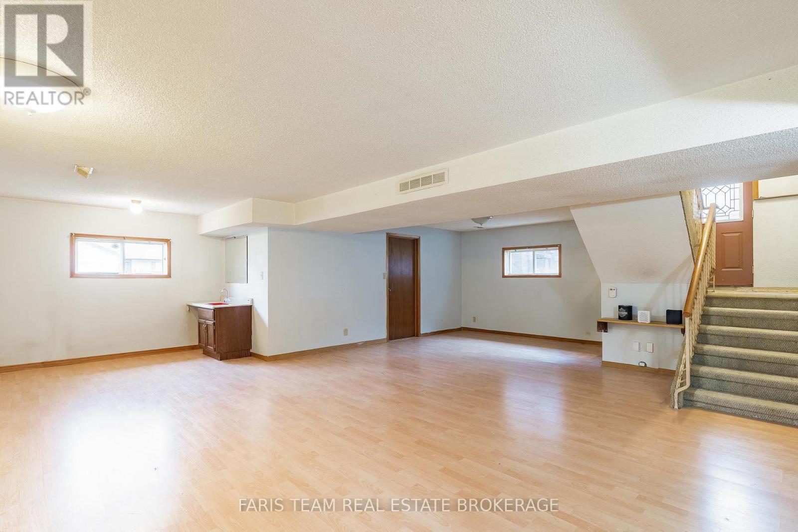 466 Trillium Street, Tay, Ontario  L0K 2A0 - Photo 23 - S13154538