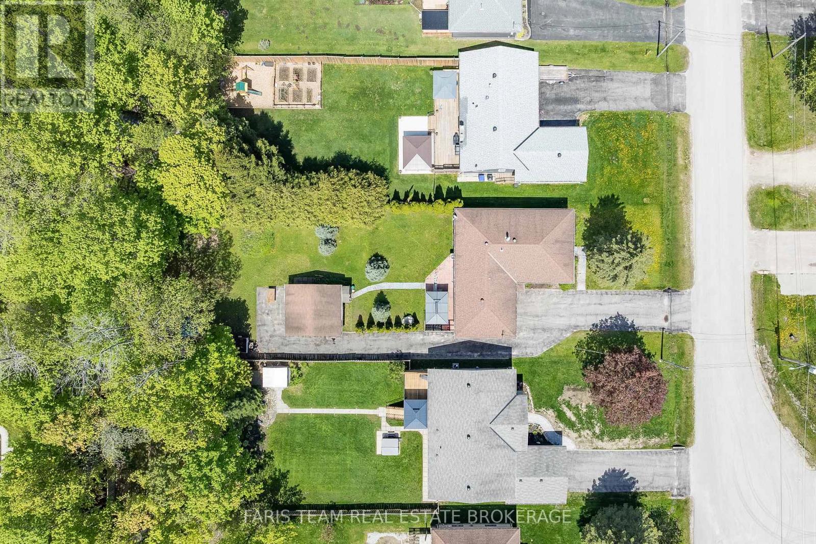 466 Trillium Street, Tay, Ontario  L0K 2A0 - Photo 34 - S13154538
