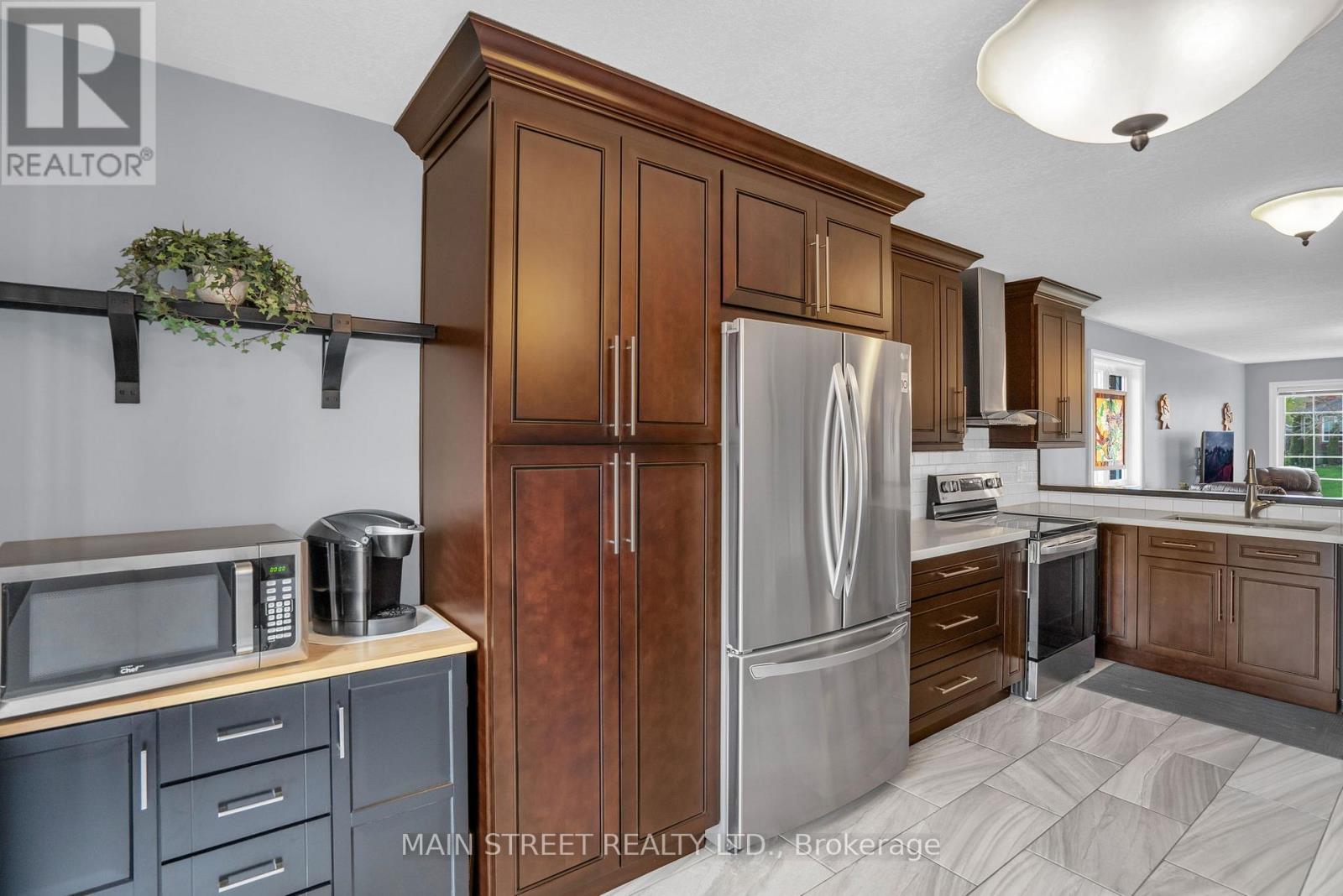 80 Shalom Way, Barrie, Ontario  L4N 5Y4 - Photo 8 - S13154624