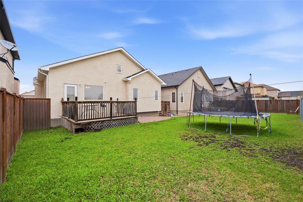 100 Mosselle Drive, Winnipeg, Manitoba  R2P 1M7 - Photo 31 - 202604535