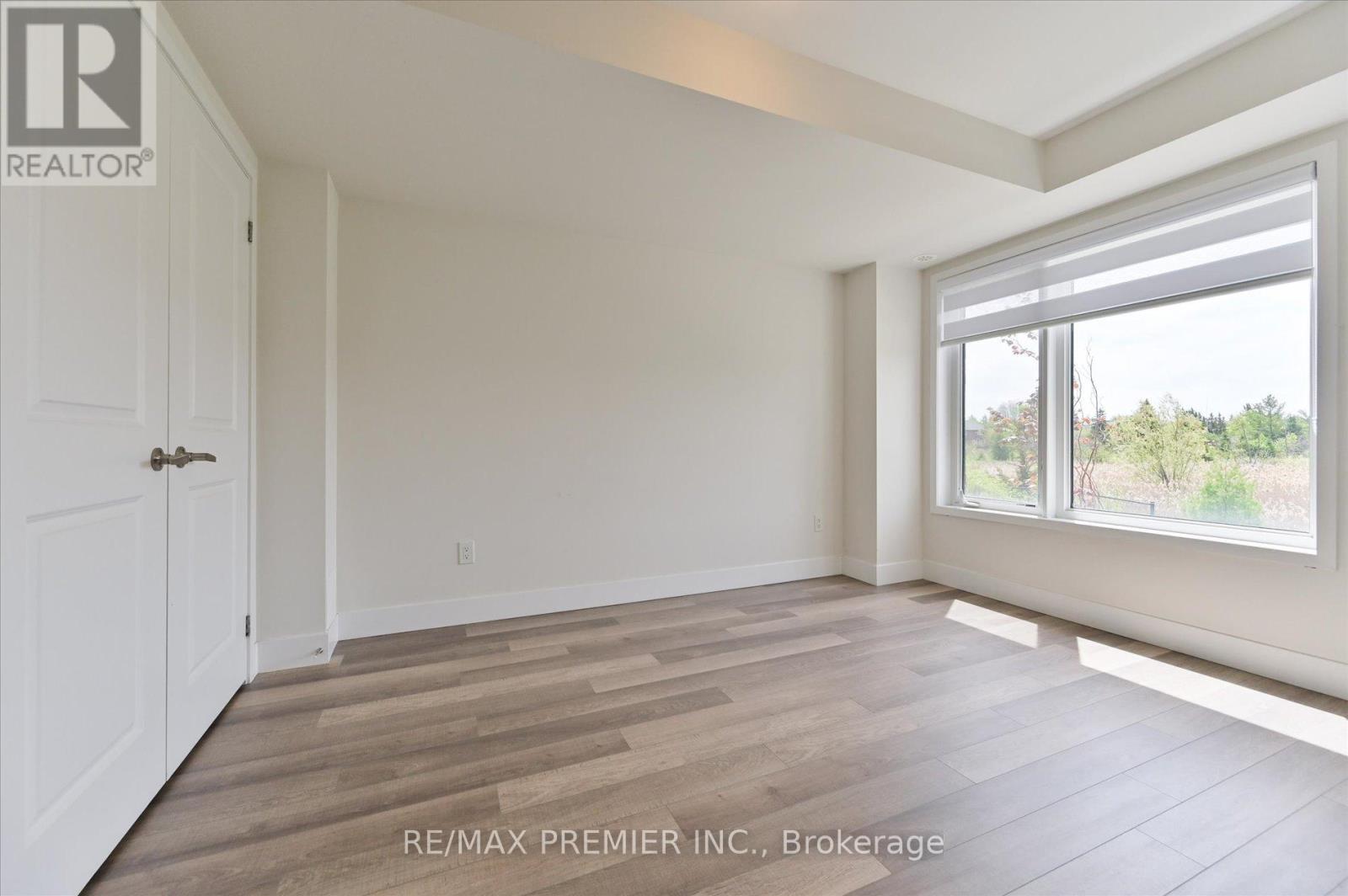 40 Nine Mile Lane, Richmond Hill, Ontario  L4C 5S6 - Photo 2 - N13154648
