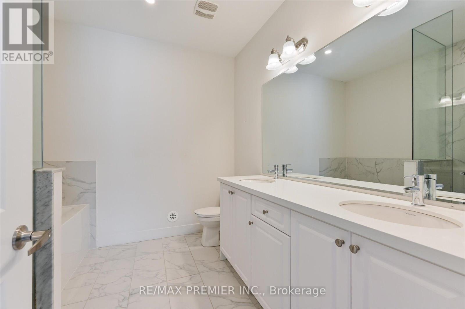 40 Nine Mile Lane, Richmond Hill, Ontario  L4C 5S6 - Photo 22 - N13154648