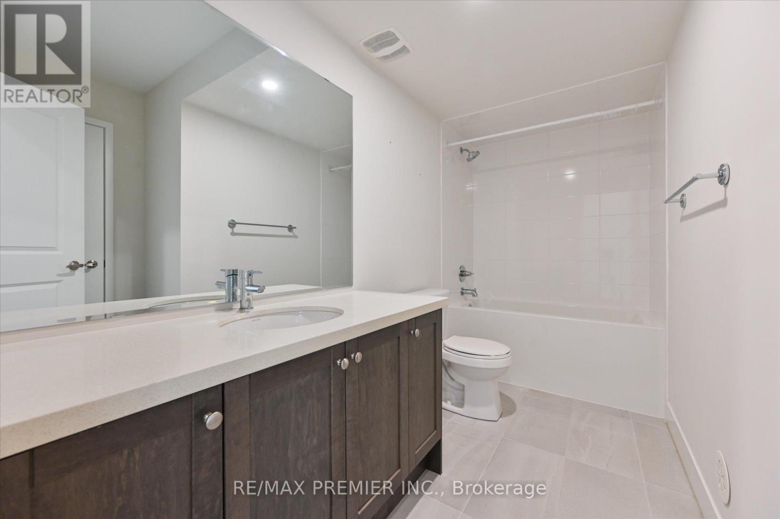 40 Nine Mile Lane, Richmond Hill, Ontario  L4C 5S6 - Photo 3 - N13154648
