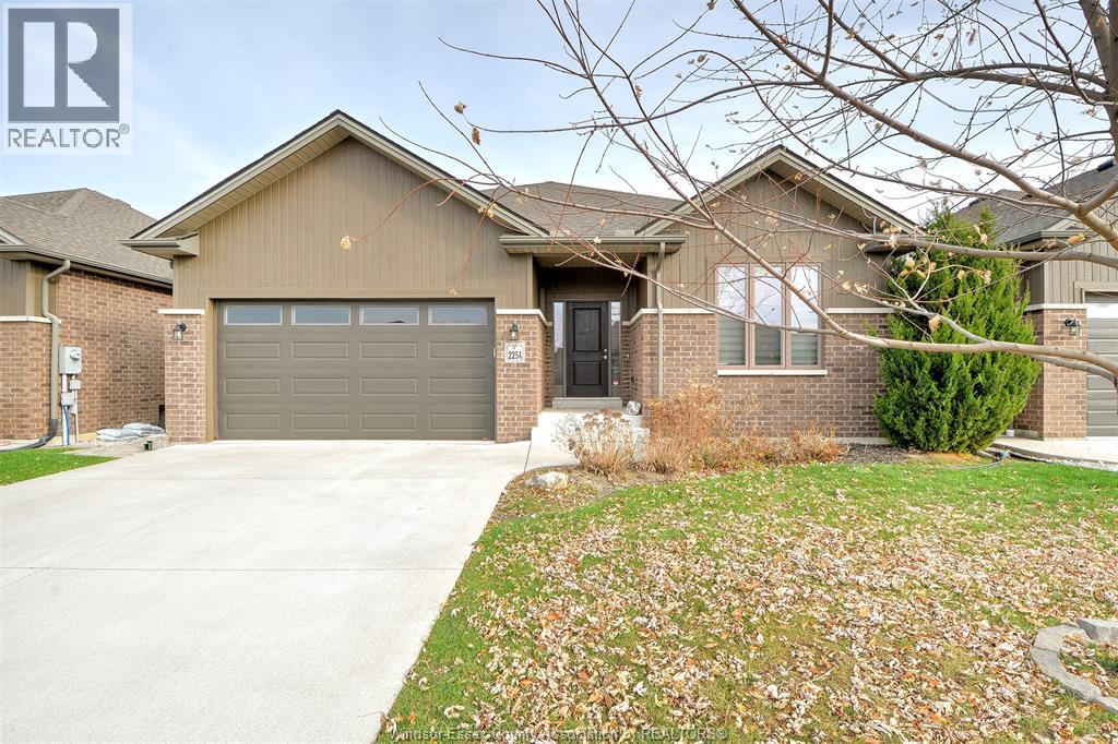 MLS# 26007286: 2254 MAITLAND AVENUE, Windsor, Canada