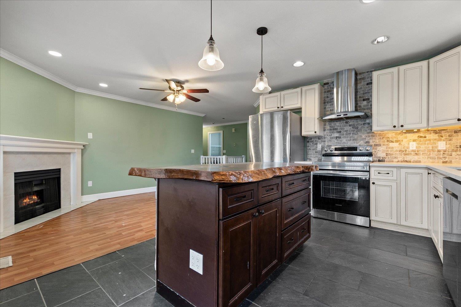3319 Firhill Drive, Abbotsford, British Columbia  V2T 5L4 - Photo 14 - R3125316