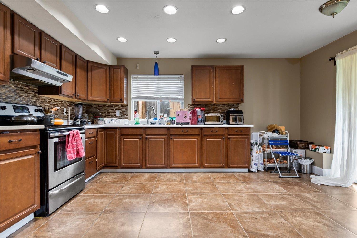 3319 Firhill Drive, Abbotsford, British Columbia  V2T 5L4 - Photo 19 - R3125316