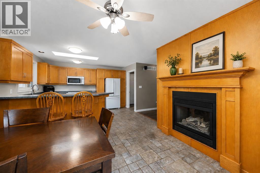 727 Norman Street, Plympton-Wyoming, Ontario  N0N 1T0 - Photo 15 - 26011709