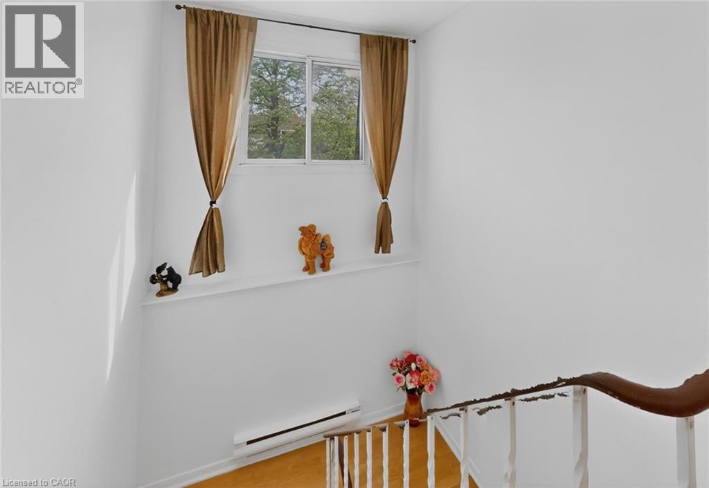 2380 Bromsgrove Road Unit# 9, Mississauga, Ontario  L5J 4E6 - Photo 17 - 40829377