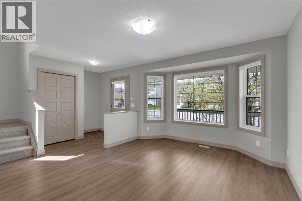 19 Bridleglen Road SW, Calgary, Alberta  T2Y 4H1 - Photo 8 - A2307584