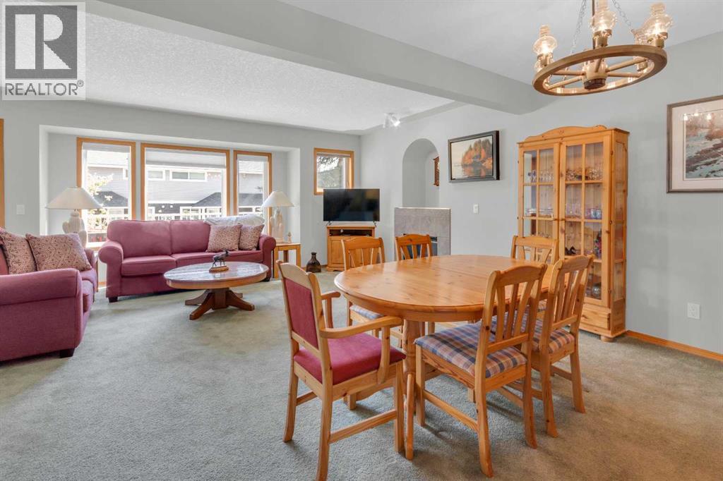675 Regal Park NE, Calgary, Alberta  T2E 0S6 - Photo 11 - A2311479