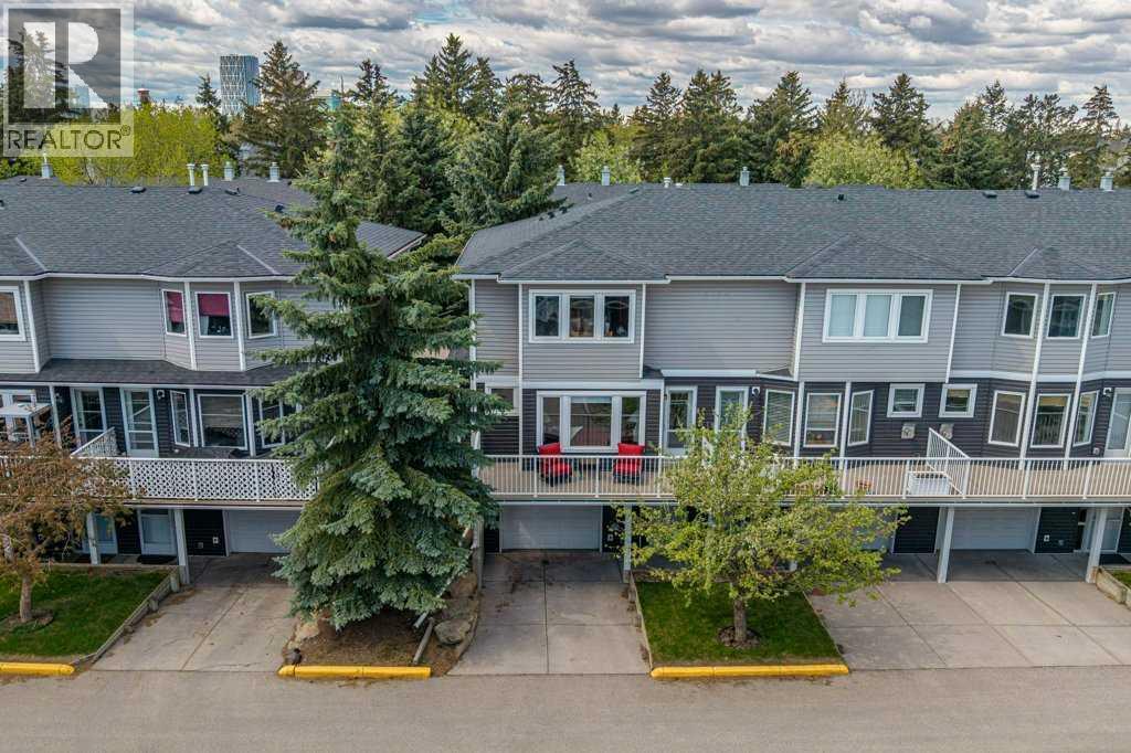 675 Regal Park NE, Calgary, Alberta  T2E 0S6 - Photo 2 - A2311479