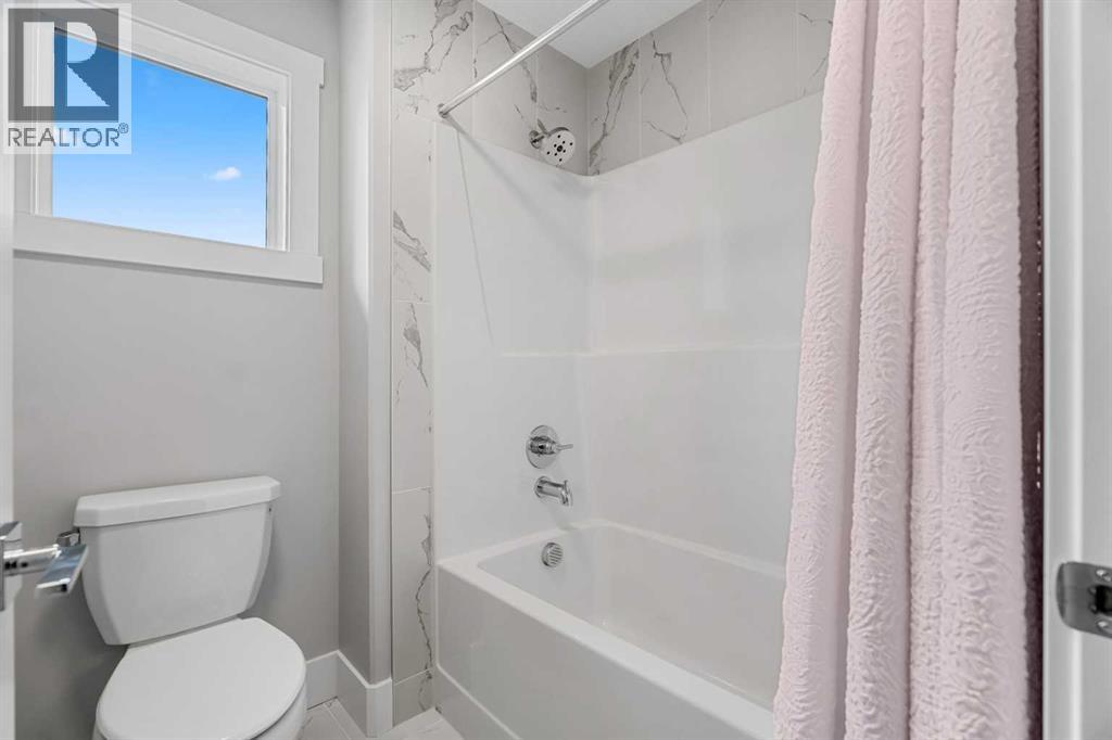 1213 Coopers Drive SW, Airdrie, Alberta  T4B 3T6 - Photo 34 - A2312119