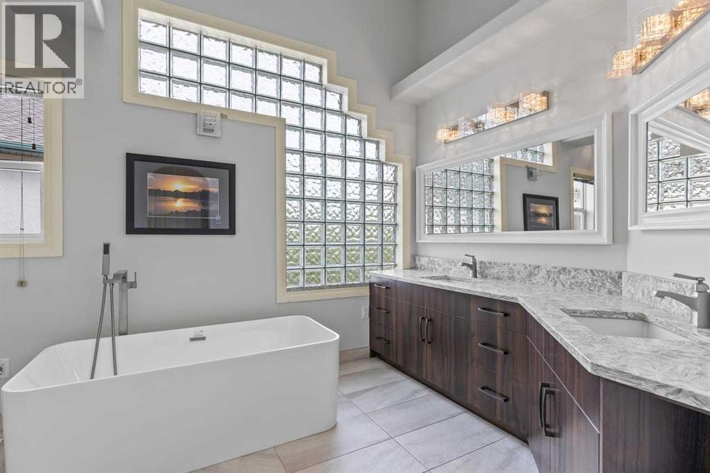 72 Strathlea Place SW, Calgary, Alberta  T3H 4T5 - Photo 24 - A2312497