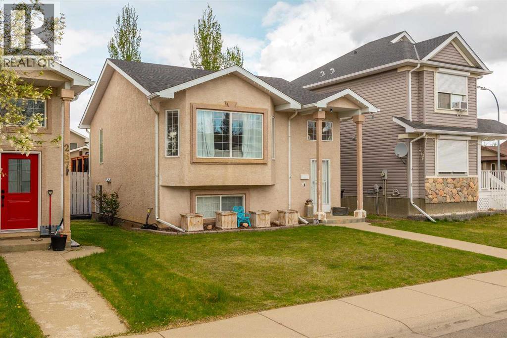 263 Peigan Court W, Lethbridge, Alberta