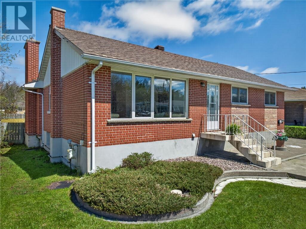 762 Robinson Drive, Sudbury, Ontario  P3E 2J3 - Photo 7 - 2127951
