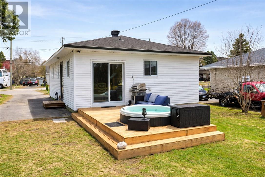2724 Main Street, Sudbury, Ontario  P0M 1E0 - Photo 21 - 2127914