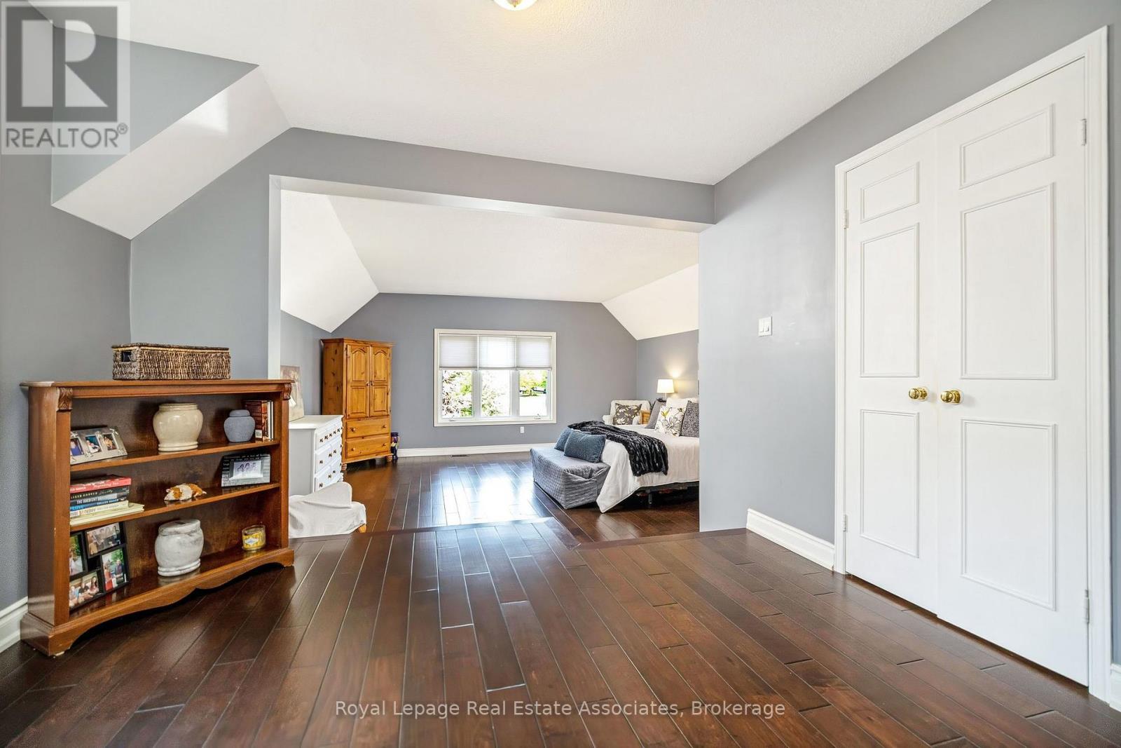 16 Cotswold Court, Halton Hills, Ontario  L7G 5E5 - Photo 22 - W13154438