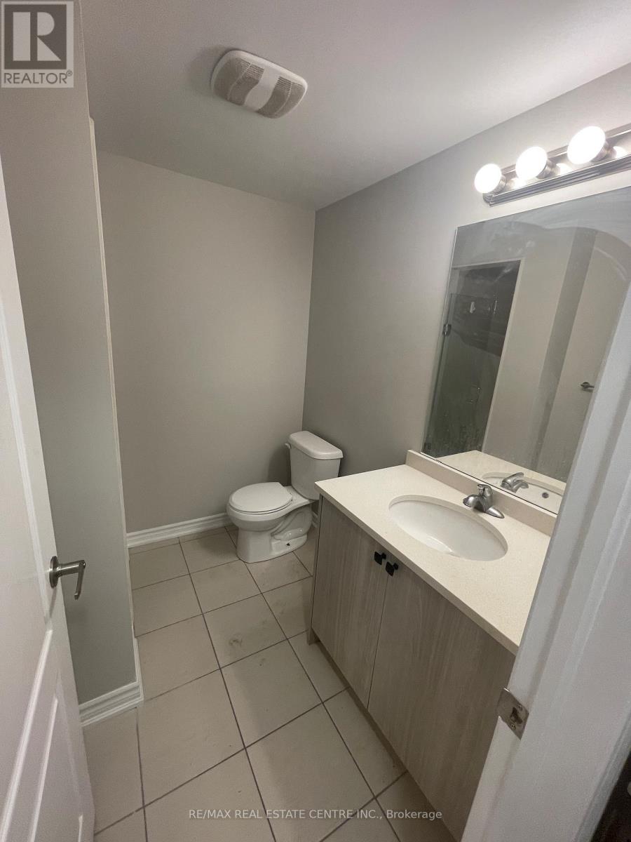 Bsmt - 63 Allegro Drive, Brampton, Ontario  L6Y 0H8 - Photo 10 - W13154626