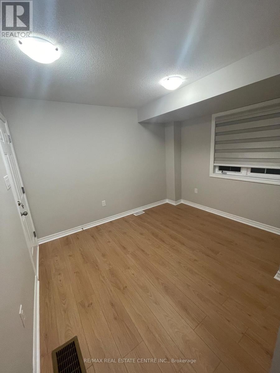 Bsmt - 63 Allegro Drive, Brampton, Ontario  L6Y 0H8 - Photo 12 - W13154626