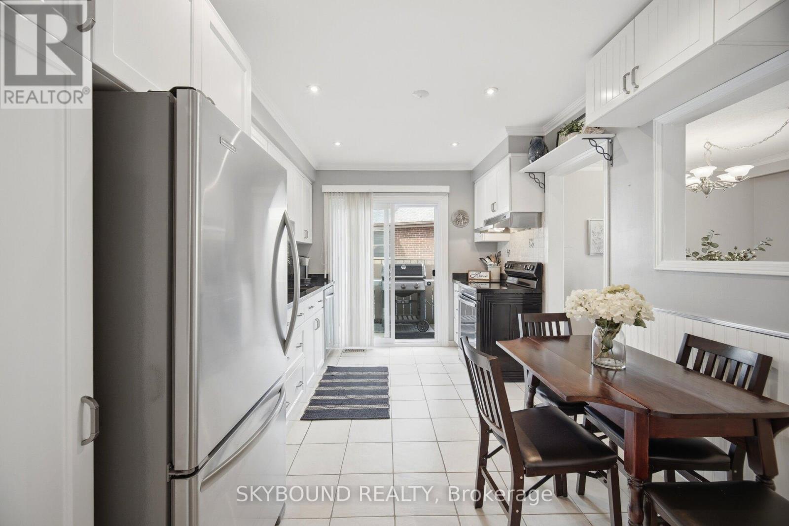 14 Monet Avenue, Toronto, Ontario M9C 3N7 - Photo 17 - W13154654